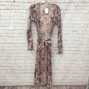 Floral Tie Waist kimono velvet feel